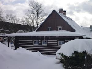 Chalupa Krkonoše in Černý Důl (ehem. Schwarzenthal)