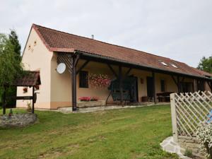 Ferienhaus in Dobřejovice