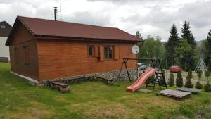 Erzgebirge:  Dieses Ferienhaus erwartet Sie in Klíny, 49 km von Dresden...