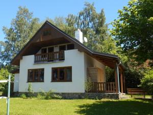 Ferienhaus Laura in Černá v Pošumaví (ehem. Schwarzbach)