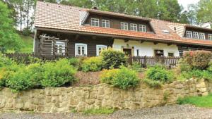 Ferienhaus Skalka II in Stárkov (ehem. Starkstadt)