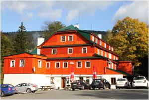 Hotel Alba in Deštné v Orlických horách (ehem. Deschney)