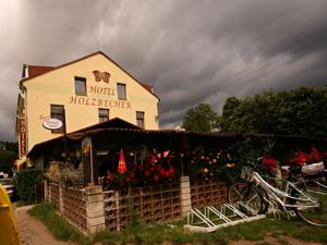 Hotel Holzbecher in Česká Skalice (ehem. Böhmisch Skalitz)