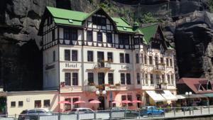 Erzgebirge:  Das haustierfreundliche Hotel Labe erwartet Sie in Hřensko...