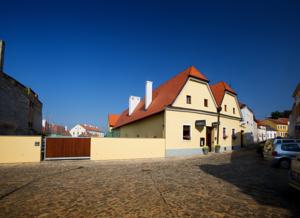 Hotel Lahofer in Znojmo (ehem. Znaim)