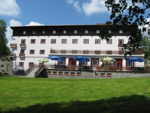 Hotel Mánes in Svratka (ehem. Swratka)
