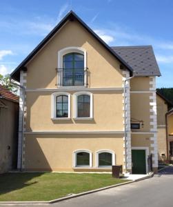 Beskiden:  Das Old House befindet sich im Zentrum von Hradec nad Morav...