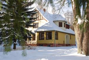 Hotel Rudolfův Dvůr in Svoboda nad Úpou (ehem. Freiheit an der Aupa)