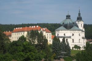 Südmähren:  Das Zámek Křtiny bietet Ihnen Unterkünfte in Křtiny. Di...