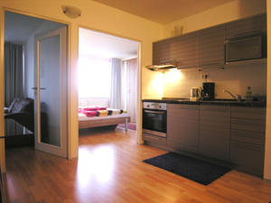 Modern Sunny Apartment in Prag