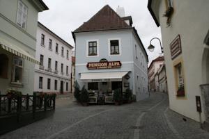 Pension Alfa & Whisky Pub in Tábor (ehem. Tabor)