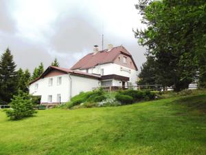 Pension Šumava in Nové Hutě (ehem. Kaltenbach)