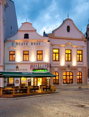 Hotel Concertino Zlatá Husa in Jindřichův Hradec