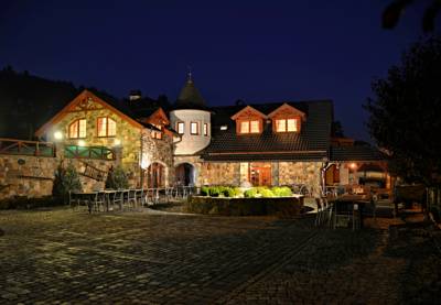 Hotel Hotýlek na Zámečku in Sázava