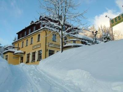 Hotel Lucni Dum in Janské Lázně