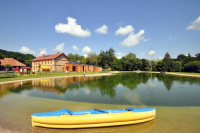 Hotel Rekreační Areál Dvůr in Honětice