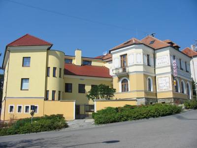 Hotel U Brány in Uherský Brod