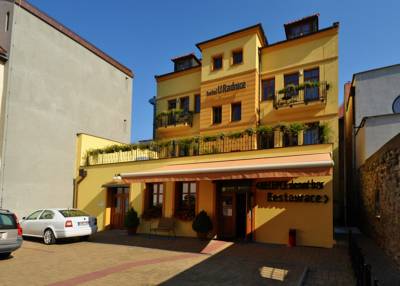 Hotel U Radnice in Louny