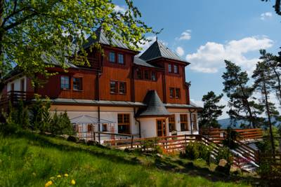 Hotel Veitsberg-Vitkova Hora in Karlsbad