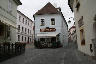 Pension Alfa & Whisky Pub in Tábor