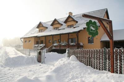 Pension Čtyřlístek in Tisá