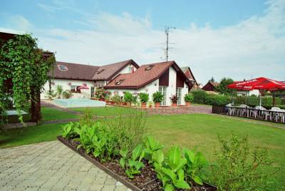 Penzion Ubytovaní s Tenisem in Jindřichův Hradec