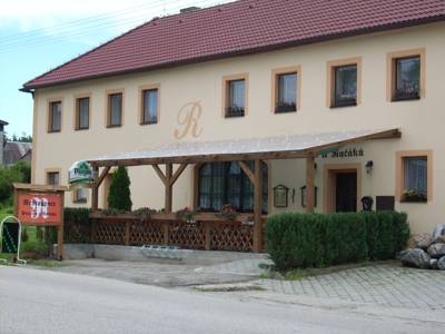 Penzion restaurace U Racaku in Frymburk