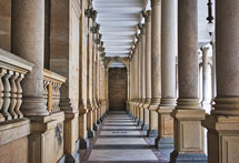 Architektur Karlsbad: Kloster Teplá, Schloss Sokolov, Burg-Schloss Bečov - Baustile Karlovy Vary