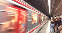 Metro Prag: Nahverkehr mit U-Bahn, Bus und Straßenbahn in Prag, Tschechien. Alle Infos